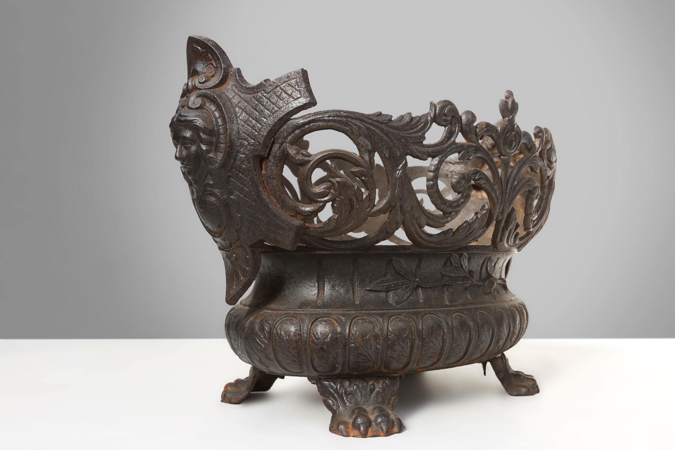 Antique French planter/jardinaire in cast iron, ca. 1850thumbnail